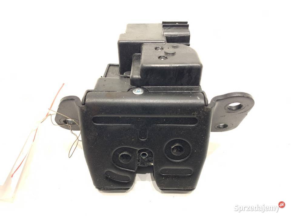 ZAMEK KLAPY TYŁ KIA VENGA Hatchback 812301H000 osobowe