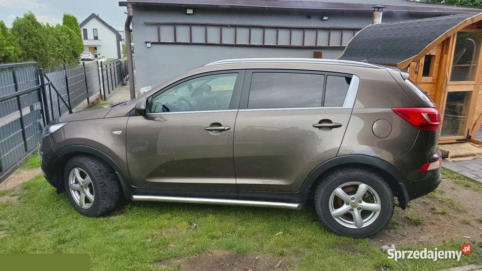 Kia Sportage 16 benzyna 135 2012r Szczerbice sprzedam
