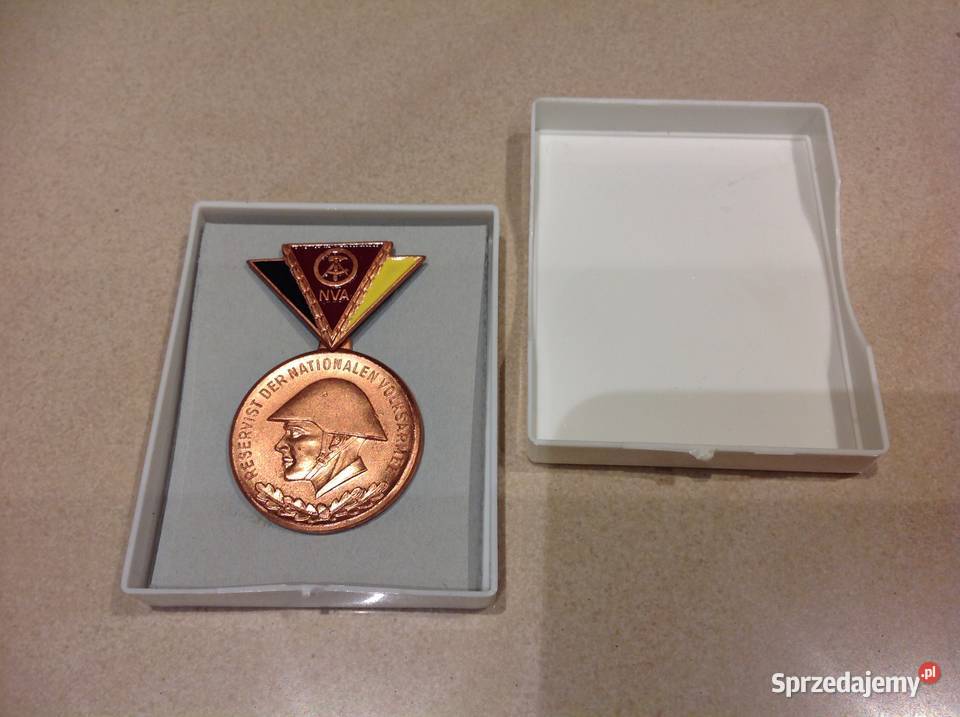 Odznaka Medal Rezerwisty Armi Niemieckiej DDR Nowa Sól