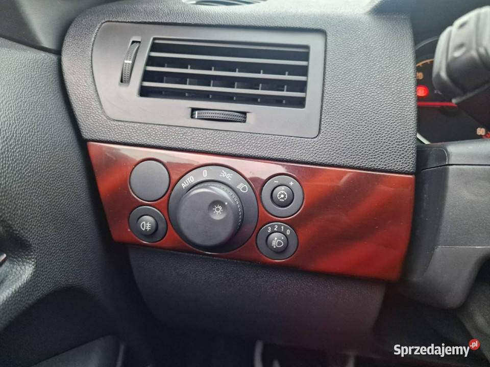 Opel Astra 17 CDTI 100 Klimatyzacja Komputer 100KM