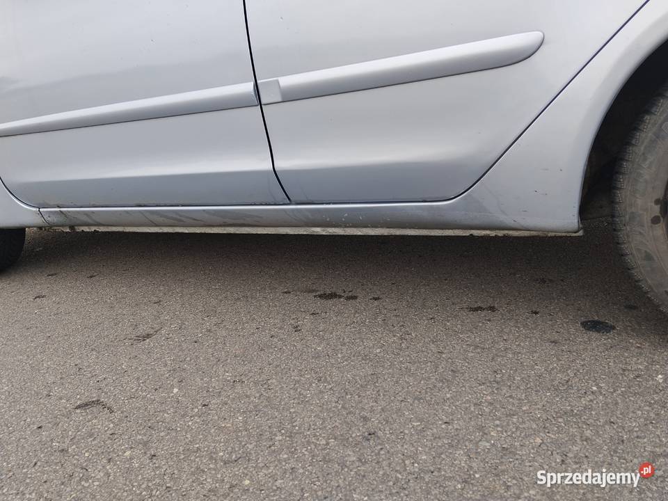 Mitsubishi Colt 15 benzyna klima grzane fotele Colt