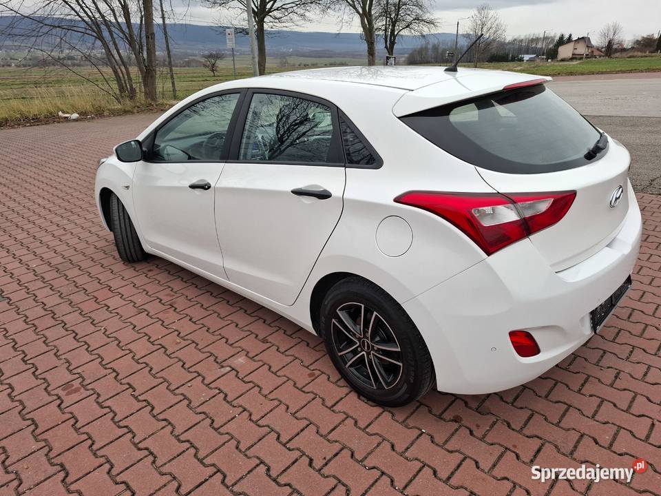 Hyundai I3014 B100SerwisZadbany manualna Pawłów sprzedam
