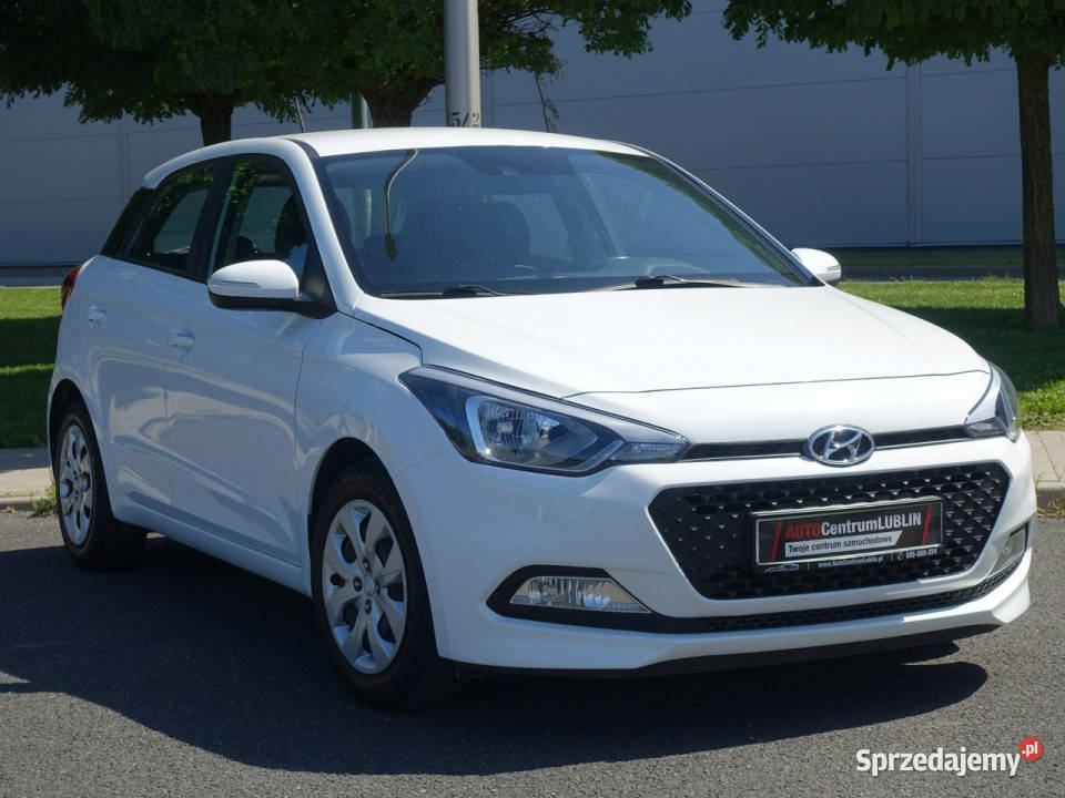 Hyundai i20 14 Ben100AutomatKsSerwisowe II nieuszkodzony