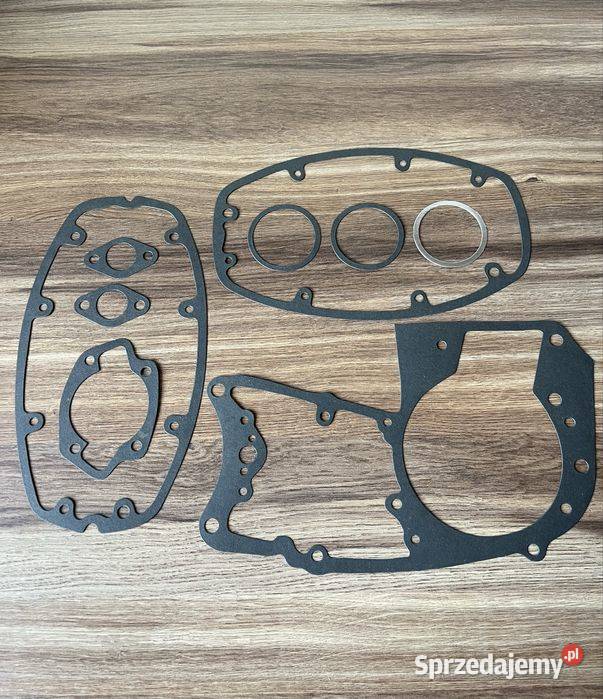 NOWE POLSKIE USZCZELKI SILNIKA CZ 175 TYP 477 CZ Bielsko-Biała