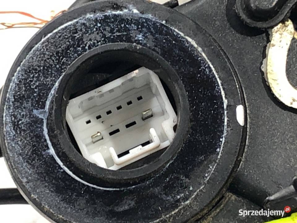 ZAMEK DRZWI LEWY TYŁ TOYOTA COROLLA E12 Minivan osobowe podkarpackie