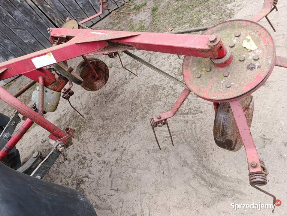 Karuzela przetrząsarka do siana zgrabiarka łódzkie Oleśnica sprzedam