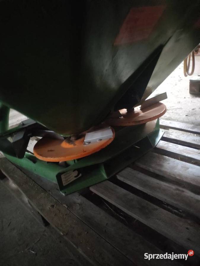 Rozsiewacz Amazon E 602 Amazone