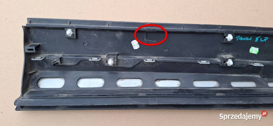 VW TIGUAN II 5NA LISTWA NAKŁADKA DRZWI LEWY Listwy i nakładki lubuskie Kargowa sprzedam