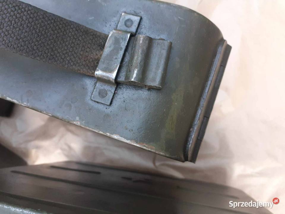 Skrzynki amunicyjne z taśmami 250 ogniw Dębica