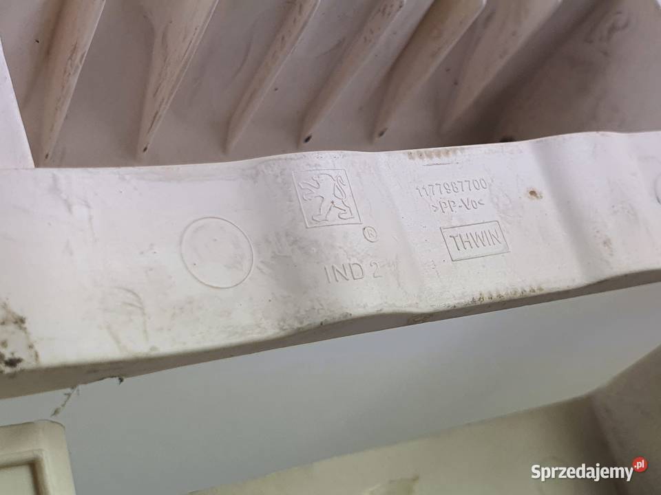 MOCOWANIE AKUMULATORA PEUGEOT EVIVACITY Plastiki Janowice