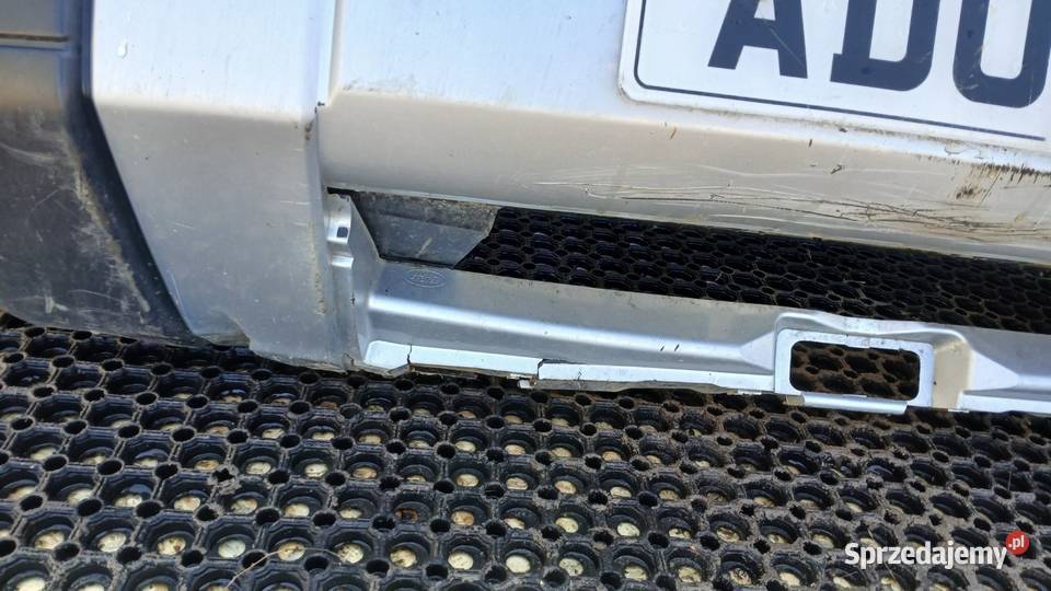 LAND ROVER DISCOVERY III ZDERZAK PRZÓD LRC798 wielkopolskie Zbierkowo