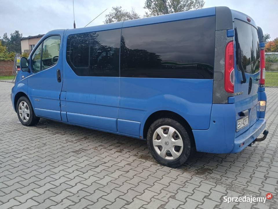 Renault Trafic long 20 dCi 9 miejsc 2007 diesel Sieradz
