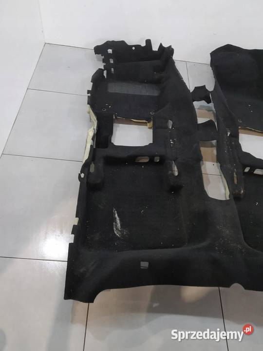 WYKŁADZINA WNĘTRZA DYWAN PODŁOGA Skoda Superb IV