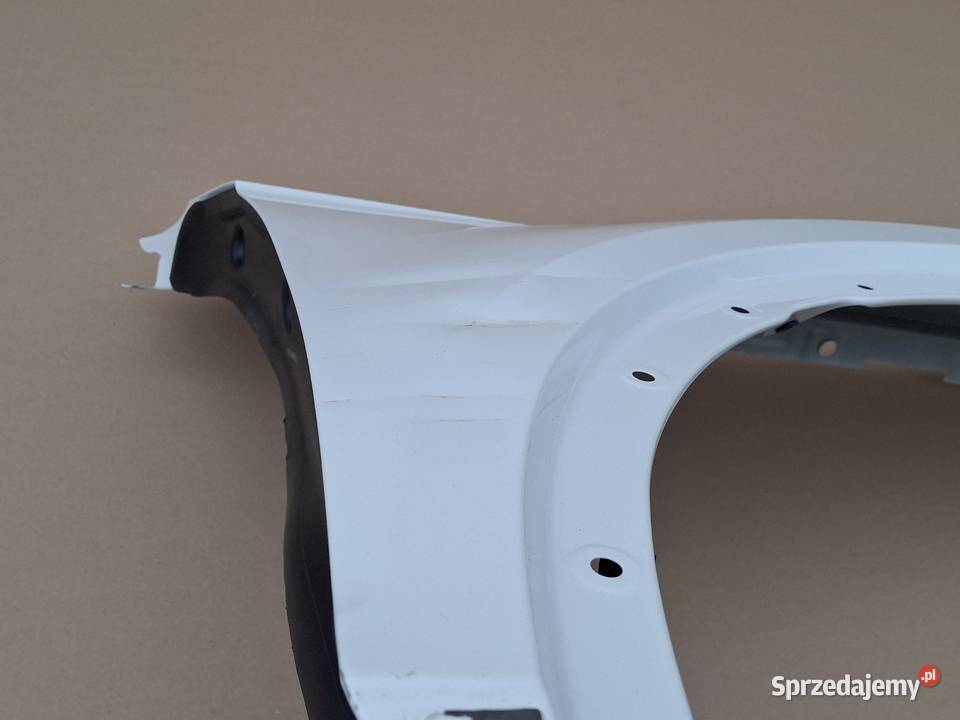 VW TROC T ROC BŁOTNIK PRAWY PRZÓD PRZEDNI Bieleń