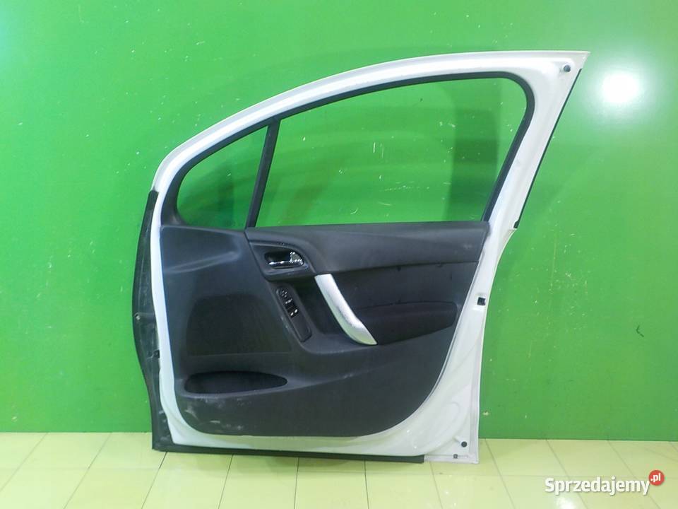 CITROEN C3 II 14 VTI 11r HB 5D drzwi prawe przod Suków sprzedam
