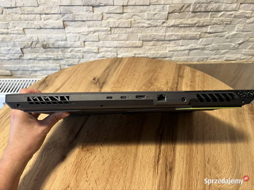 Asus ROG Strix G17 IPS 240HZ 1TB Ryzen7 16GB