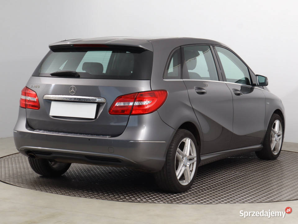Mercedes B B 180 reflektory ksenonowe Mercedes-Benz Bielany Wrocławskie