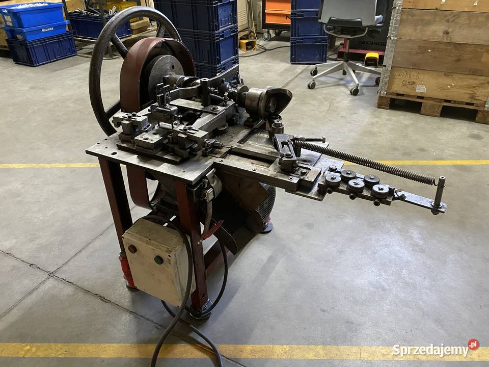 Automat do zaginania i cięcia drutu łódzkie