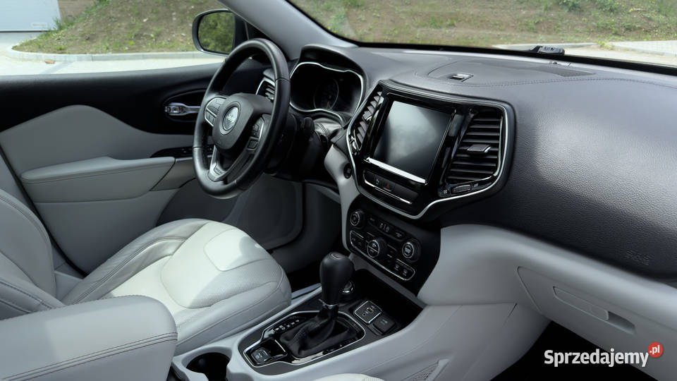Jeep Cheeroke KL 2019 32 V6 Limited 81000km Rymanów