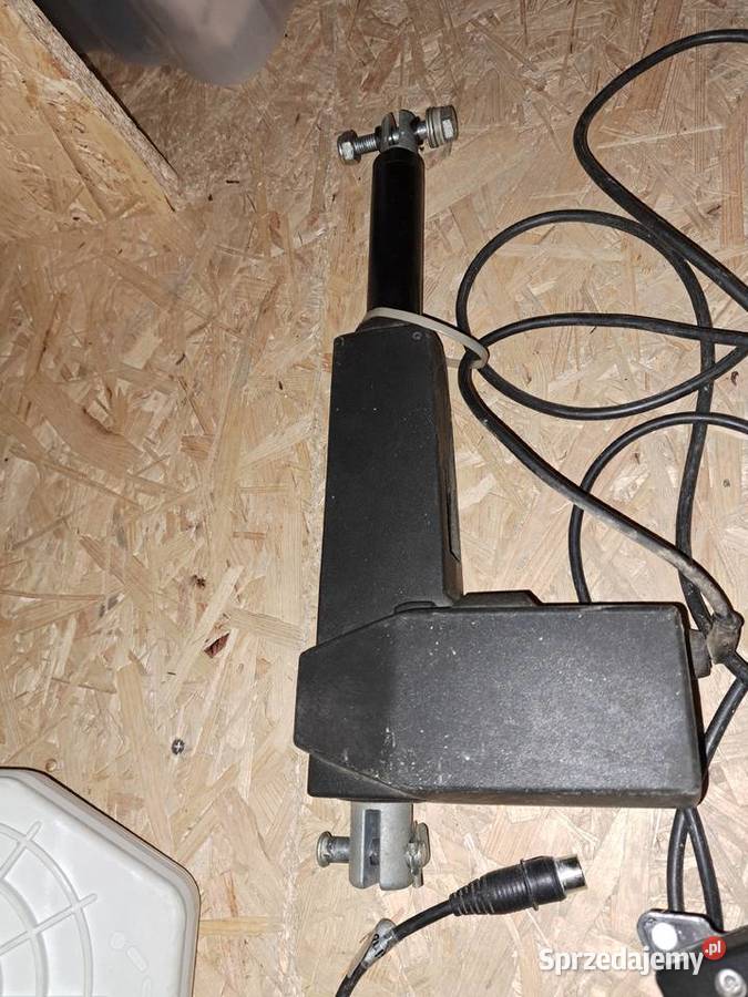 Sterownik Linak type CB09L03T24 z pilotem i sprzedam