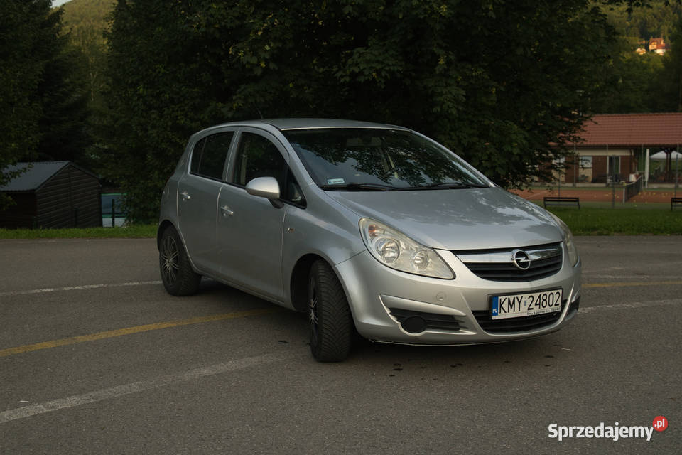 Opel Corsa D 14 benzyna 2009 r