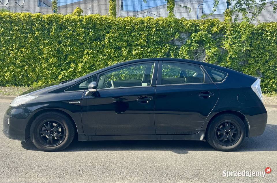 Toyota Prius Hybrid 18 JBL HUD Kamera 2 kluczyki Gdańsk
