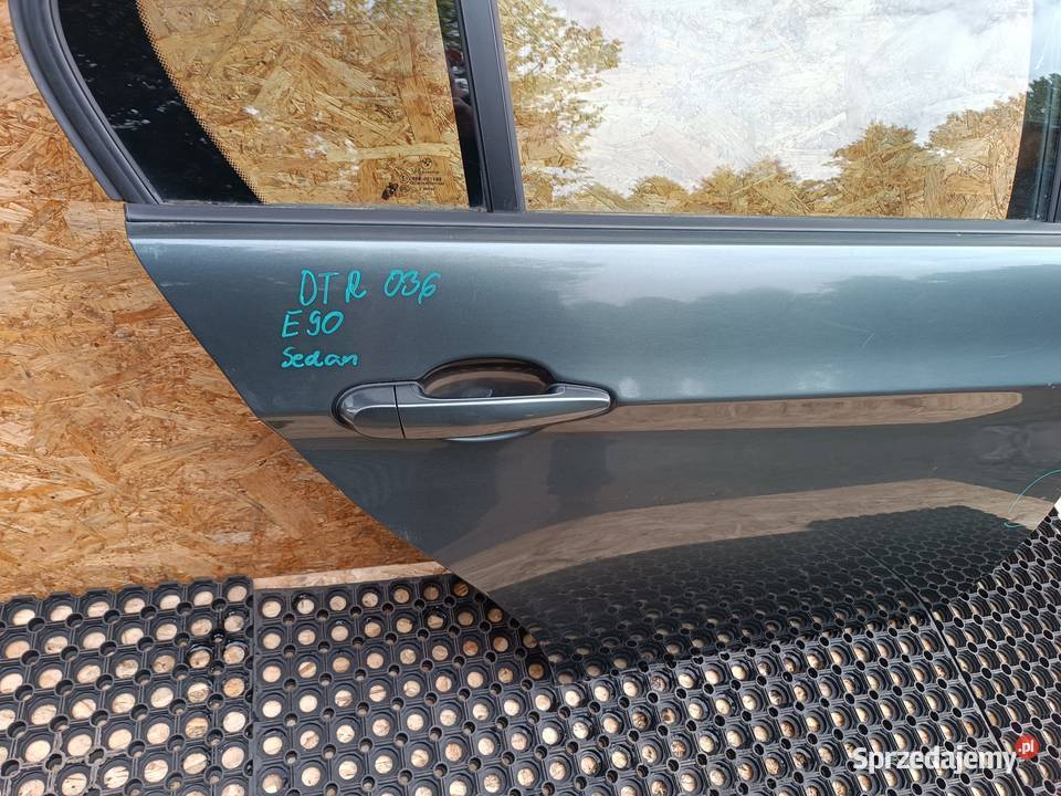 BMW E90 SEDAN DRZWI TYŁ TYLNIE PRAWE PRAWY osobowe sprzedam
