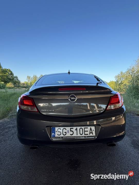 Opel Insignia 16T Cosmo 2010