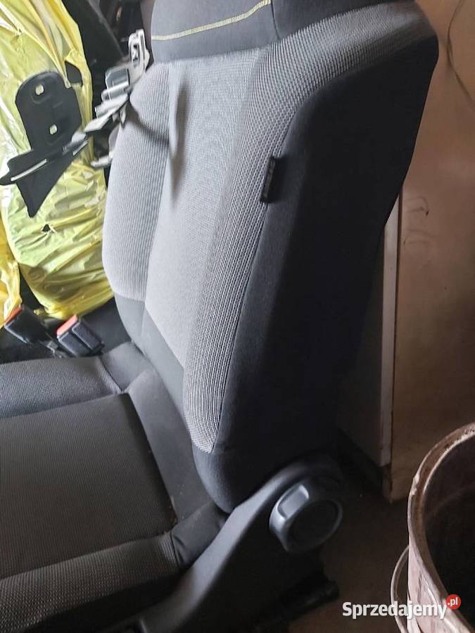 Citroen c3 iii fotel kierowcy lewy przod osobowe