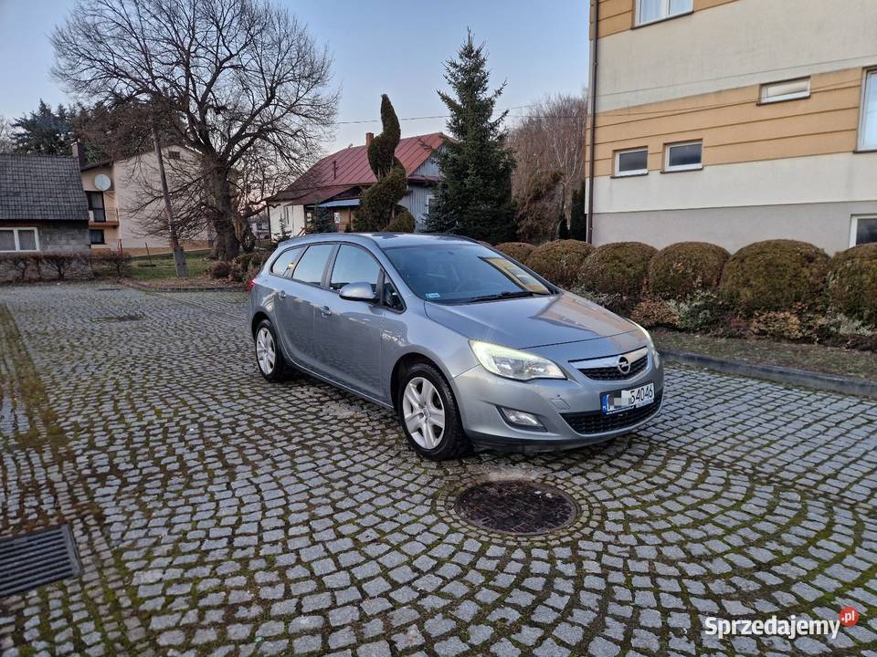 Opel Astra J SportTourer 20 CDTi Klimatyzacja ESP małopolskie Ryglice