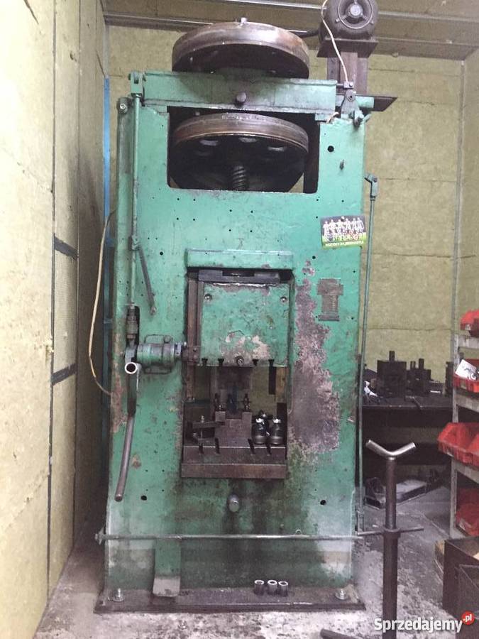 Prasa cierna 63T Warszawa