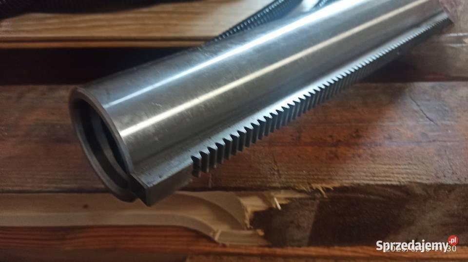 słup z zębatką do mechanizmu posuwu Nowe Gomad