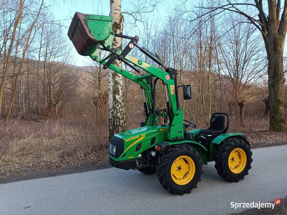 Ciągnik FERRARI Vipar 40 RS z Ładowaczem