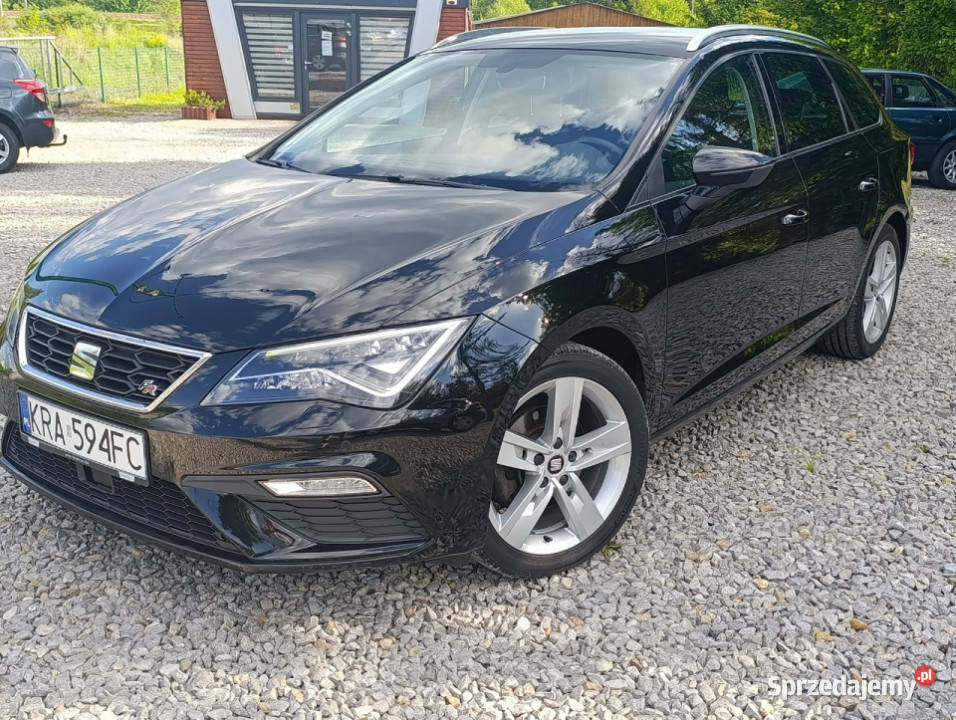 Seat Leon LEON FR 15 CarPlay Kamera Bezwypadkowy Rok produkcji 2018 małopolskie