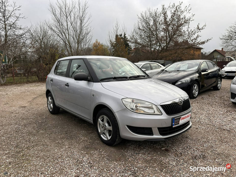 koda Fabia 12 benzyna 85 KlimaIsofixSalon nieuszkodzony Warszawa