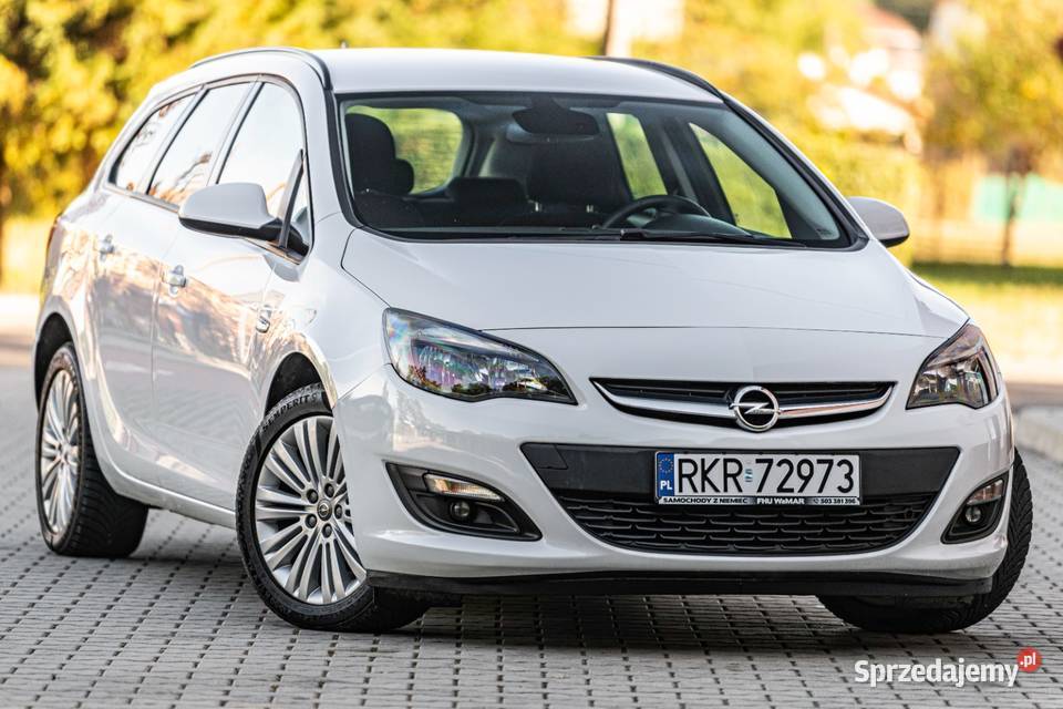 Opel Astra J 14 Turbo Automatik Cosmo centralny zamek Astra Zalesie