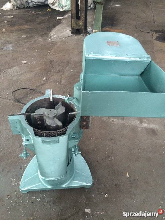 Młynek Młyn do tworzyw kabla 75kw RAPID 4 Produkcja Drzewica sprzedam