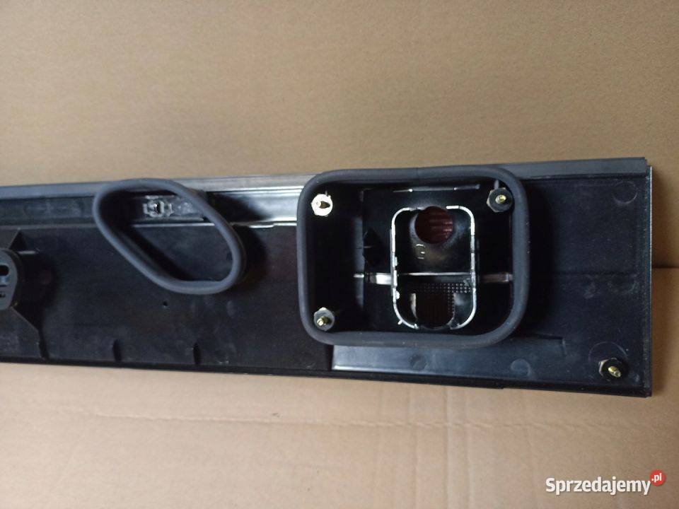 BLENDA LAMPA TYŁ LISTWA RENAULT 21 19861994 NOWA Skarżysko-Kamienna