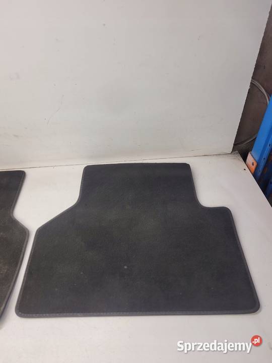 DYWAN DYWANIKI WELUROWE TYŁ AUDI Q3 8U 8U0864450