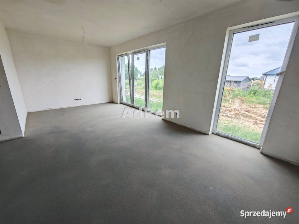 Sprzedam dom bliźniak Czernica Ogrodowa 9286m2 193m2