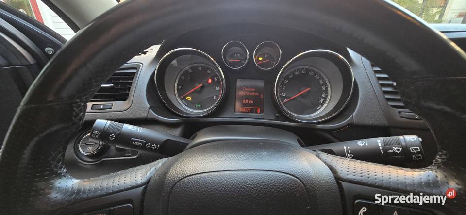 Opel insignia 16 turbo 2009 sport tourner 180KM