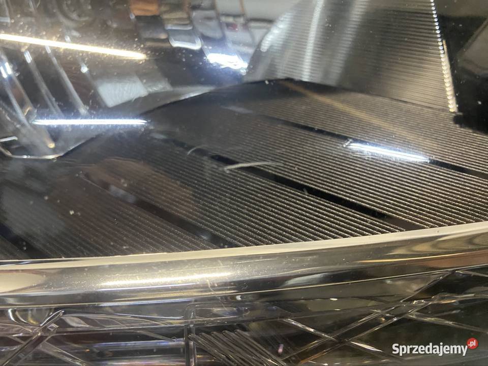 SKODA FABIA III LIFT 6V LAMPA PRAWA PRZÓD Jasienica