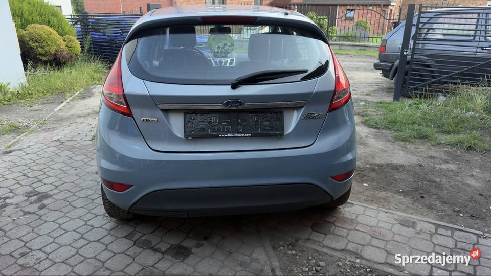 Ford fiesta MK7 16tdci 2009r sprowadzony do komputer pokładowy