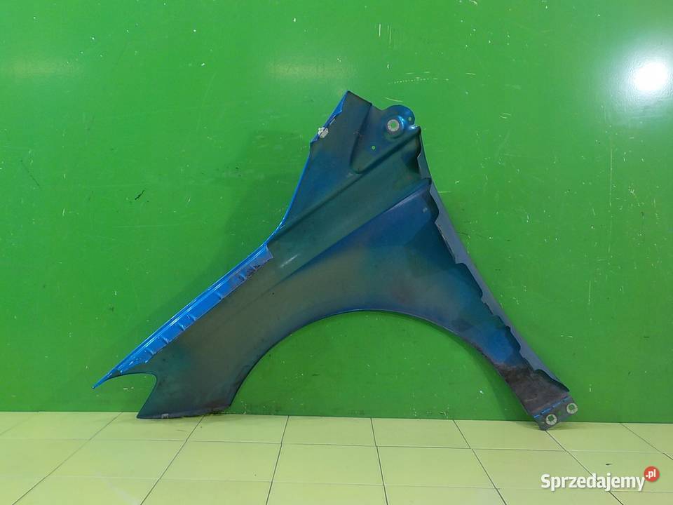 MERCEDES B W245 16 B 15r 5D blotnik prawy przod osobowe mazowieckie