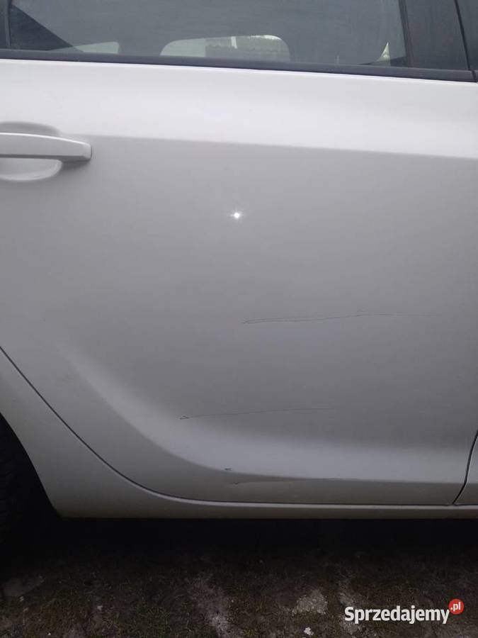 Opel astra J 2012r