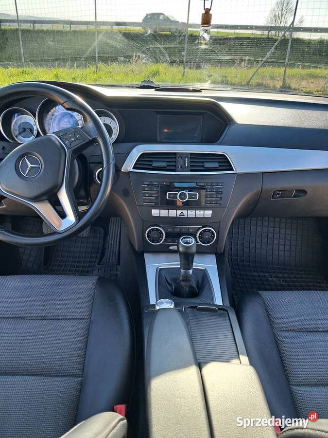 Sprzedam Mercedesa W204 awantgarde krajowy Słomniki