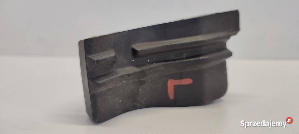 SKODA KAROQ WYGŁUSZENIE BŁOTNIKA LEWE 57A823713 dolnośląskie sprzedam