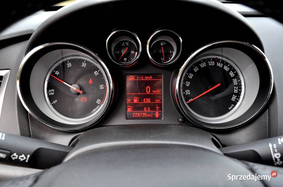 SPRZEDAM AUTO OPEL ASTRA 16 110 DIESEL 2014r światła do jazdy dziennej Płock sprzedam