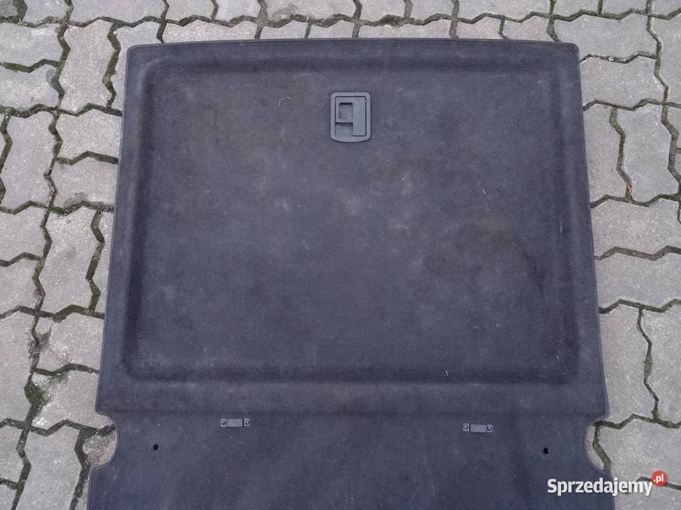 AUDI A8 D3 0310 WYKLADZINA PODLOGA BAGAZNIKA Przemęt
