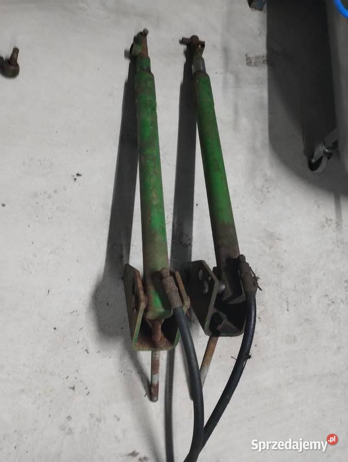 Siłowniki hedera John Deere 925 Zambrów